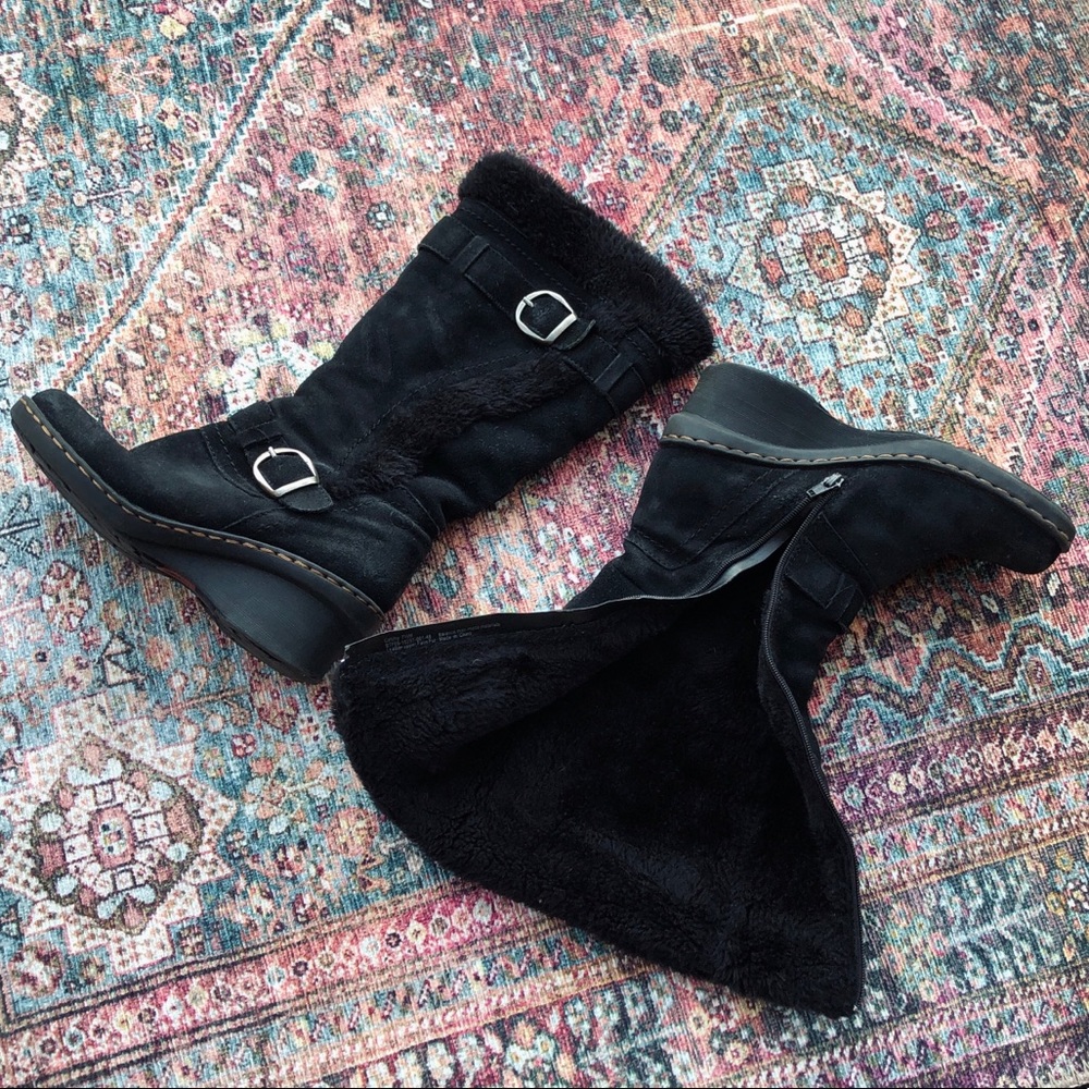 Bearpaw Winter Boot - Super Comfy and Warm - 7.5-8